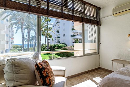 Altea Soleil Maravilloso y alegre apartamento con piscina comunitaria en Altea, Costa Blanca, España, para 4 personas. El apartamento está situado en una zona residencial de playa....