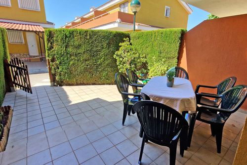 El Alfar Beautiful and comfortable holiday home in Denia, Costa Blanca, Spain for 5 persons. The house is situated in a residential beach area, close to restaurants, bars, supermarkets, and 500 m from Almadrava beach....