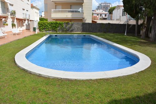 Apartamento Sun and Sea 3 minutes Walk from beaches     Pool   Terrace   Renewed ...