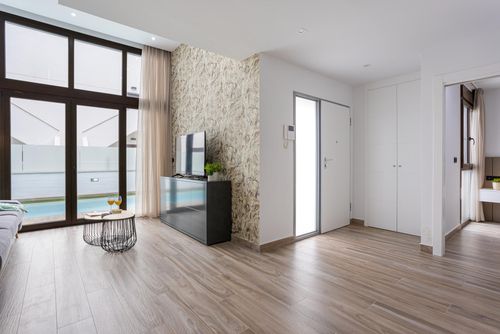 Laguna Beach Villa Veintidos Modern and comfortable luxury villa in Torrevieja, Costa Blanca, Spain with private and communal pools for 8 persons. The villa is situated in a resort, in a coastal and residential area, close to restaurants and bars, shops and supermarkets, and 4 km from the beach....