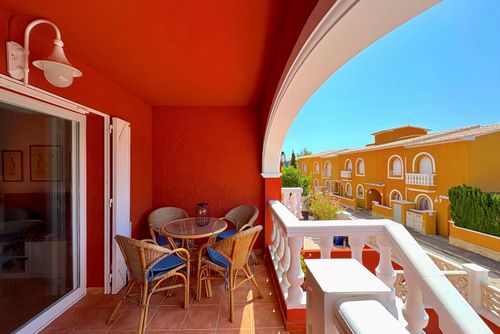 Sophia del Mar Appartement in Benitachell, Costa Blanca, Spanje voor 4 personen. Het appartement is gelegen in een vakantiecomplex met een bar en restaurant, in een kust- en woongebied, dicht bij supermarkten en een tennisbaan, en op 3 km van het strand....