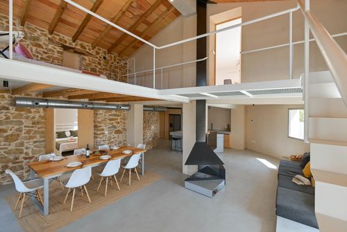 La de Ros Moderna y alegre villa con piscina privada en Xàbia, Costa Blanca, España para 6 personas. La casa está situada en una zona residencial de playa....