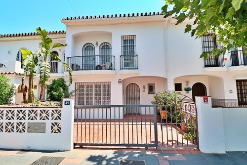 Antequera 49 Holiday house in La Cala de Mijas, Andalusia, Spain for 6 persons. The house is situated close to restaurants and bars, shops and supermarkets, and at 100 m from La Cala beach....