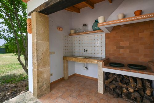 Riu Rau Large and classic villa with private pool in Jávea, Costa Blanca, Spain for 14 persons. The house is situated in a residential beach area and at 3 km from Playa de la Grava beach....