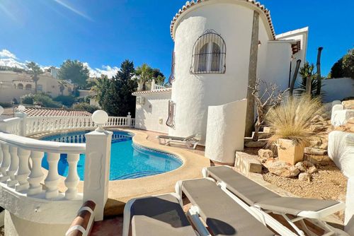 Villa Dimani by Solidays Villa mit privatem Pool in Benitachell - Poble Nou de Benitatxell, Costa Blanca, Spanien für 6 Personen. Das Haus befindet sich in einer hügeligen Wohngegend und ist 2 km vom Strand Cala Moraig entfernt....