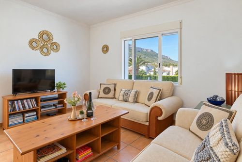 Apartamento Montgo Sol: Denia, Costa Blanca, España. Sala de estar