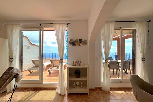 Dúplex Vistamar X2105 Vacker och glad lägenhet i Benitachell, Costa Blanca, Spanien för 6 personer. Lägenheten ligger i ett kustnära, kuperat och bostadsområde....