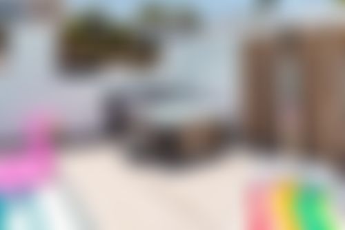 Albir Albatros Modernes und komfortables Ferienhaus mit privatem Pool in Albir, Costa Blanca, Spanien für 6 Personen. Das Haus befindet sich in einem Küsten-, hügeligen und städtischen Gebiet und ist 2 km vom Strand entfernt....