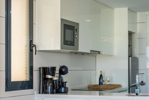 Palmera Apartment Valentino Golf Beautiful and cheerful apartment with communal pool in Orihuela Costa, Costa Blanca, Spain for 4 persons. The apartment is situated in a hilly and residential area and is close to restaurants and bars....