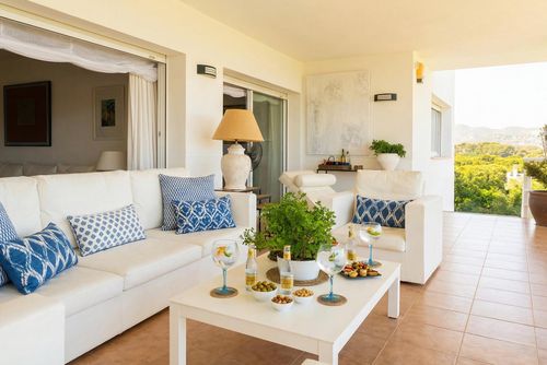 Villa Buen Neguit Golf y Mar Villa in Sitges, Costa Dorada, Spanje met privézwembad voor 10 personen. Het huis is gelegen in een heuvelachtige en residentiële strandzone....
