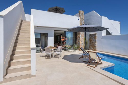 Villa Feliz Winter Wonderful and luxurious villa with heated pool in San Javier, Costa Cálida, Spain for 6 persons. The villa is situated in a rural beach area and is 3 km from the beach....