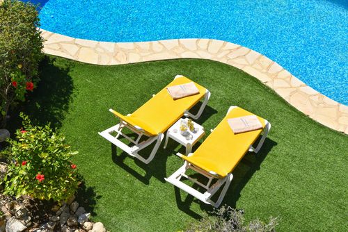 Ines Isabel Winter Prachtige en comfortabele villa met privézwembad in Jávea, Costa Blanca, Spanje voor 6 personen. Het huis is gelegen in een residentiële strandwijk en op 3 km van het strand El Arenal, Jávea....