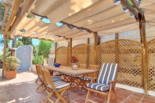 Villa Valle El Portet Villa in Benitachell - Poble Nou de Benitatxell, Costa Blanca, Spanien mit privatem Pool für 8 Personen. Das Haus befindet sich in einer Küsten- und Wohngegend....