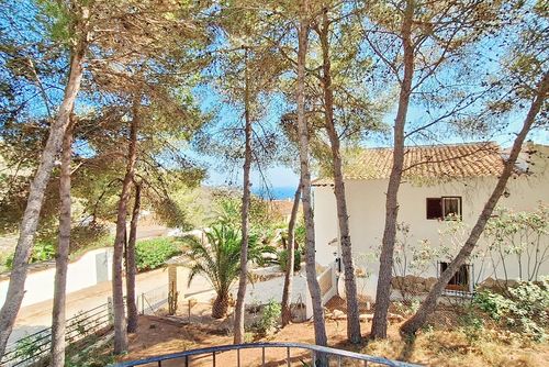 Villa Valle El Portet Villa à Benitachell - Poble Nou de Benitatxell, Costa Blanca, Espagne avec piscine privée pour 8 personnes. La maison est située dans une zone côtière et résidentielle....