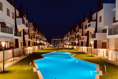 Bianca Beach Apartment Beautiful and cheerful apartment in Mil Palmeras, Costa Blanca, Spain with a communal pool for 5 persons. The apartment is situated in a residential beach area, close to restaurants, bars, and shops, and is 200 m from the beach....