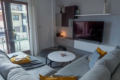 Bianca Beach Apartment Beautiful and cheerful apartment in Mil Palmeras, Costa Blanca, Spain with a communal pool for 5 persons. The apartment is situated in a residential beach area, close to restaurants, bars, and shops, and is 200 m from the beach....