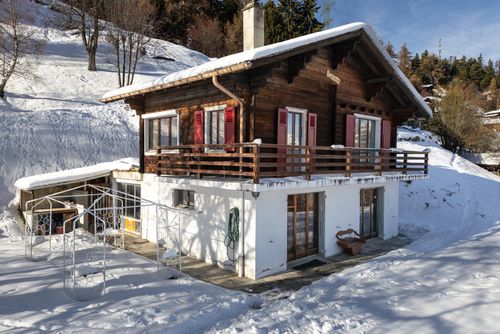 Chalet Fauvette: La Tzoumaz, 4 Vallees, Switzerland. Aerial view