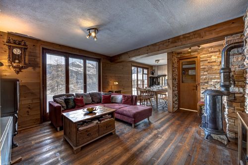 Chalet Fauvette: La Tzoumaz, 4 Vallees, Schweiz. Wohn-Esszimmer
