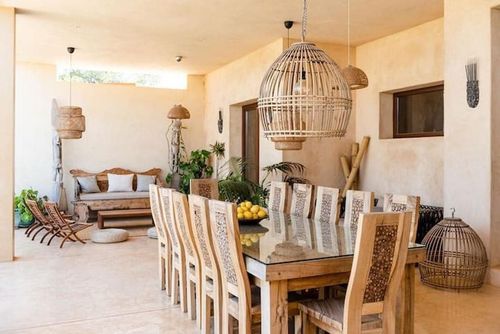 Villa Edén Mediterráneo Villa på Ibiza, Balearerna, Spanien med privat pool för 12 personer. Huset har 6 sovrum och 7 badrum....