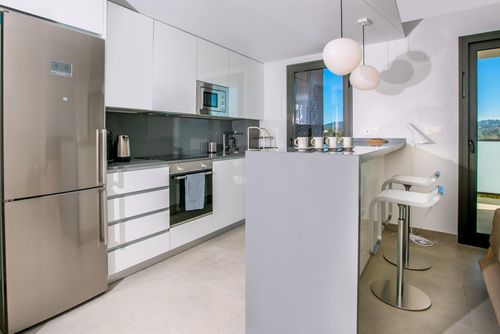 Blue Arenal Modern and comfortable apartment in Jávea, Costa Blanca, Spain with communal pool for 4 persons. The apartment is situated in a residential beach area, close to restaurants and bars, shops, supermarkets and a tennis court, at 200 m from Arenal Beach and at 0....