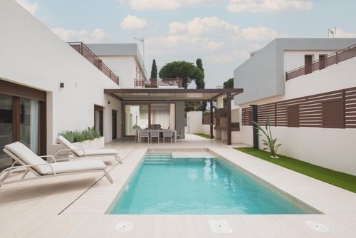 Poniente Modern and luxury villa with private pool in La Barrosa, Costa de la Luz, Spain for 10 persons. The villa is situated in a residential beach area, close to restaurants and bars, 500 m from the beach and 6 km from Chiclana de la Frontera....