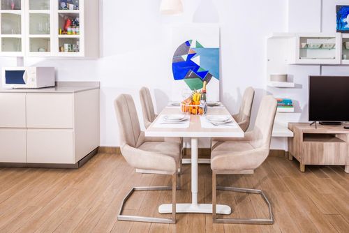 Jardines del Mar Wunderbare und komfortable Wohnung mit Gemeinschaftspool in Jávea, Costa Blanca, Spanien für 6 Personen. Die Wohnung befindet sich in einer Wohngegend am Strand, 1 km vom Strand La Grava, Jávea, und 1 km vom Mediterráneo, Jávea, entfernt....