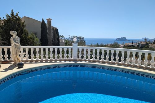 Vista Azul by Solidays Schöne und komfortable Villa in Benitachell - Neu Stadt von Benitatxell, Costa Blanca, Spanien für 6 Personen. Das Haus liegt in einem hügeligen Strandgebiet und ist 2 km vom Strand Cala Moraig entfernt....