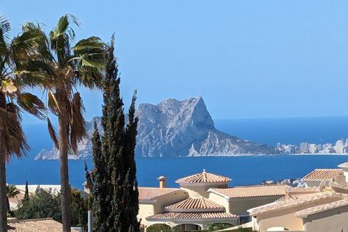 Vista Azul by Solidays Encantadora y cómoda villa en Benitachell - Nueva Ciudad de Benitatxell, Costa Blanca, España, para 6 personas. La casa está situada en una zona costera montañosa y se encuentra a 2 km de la playa Cala Moraig....