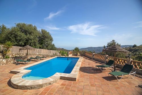 Precioso Cortijo con piscina privada AX-30F Casa vacanze a Frigiliana, Costa del Sol, Spagna, con piscina privata per 6 persone. La casa è situata in una zona rurale, boschiva e montuosa....