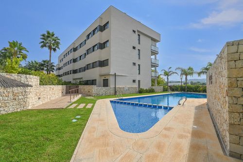 Apartment Blue Arenal Winter: Javea, Costa Blanca, Spain. Beach, Solarium, Swimming pool and Garden with lawn