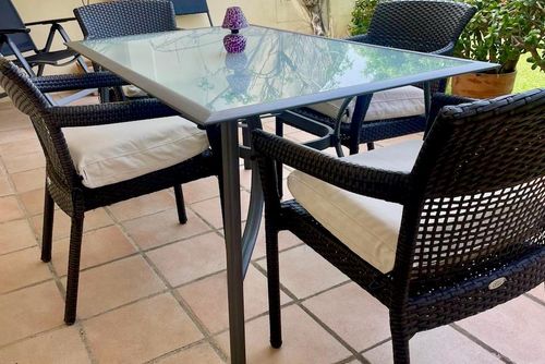 Brisamar Golf Classic and comfortable house with communal pool in Chiclana de la Frontera, Costa de la Luz, Spain for 6 persons. The house is situated in an urban beach area, close to a tennis court and 2 km from La Barrosa beach....