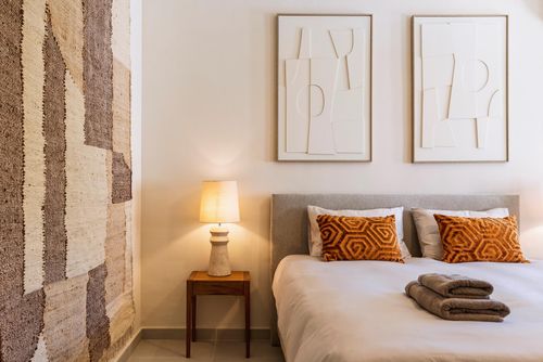 Casa Hero Villa in Javea, Costa Blanca, Spanje voor 8 personen.  De villa heeft 5 slaapkamers en 3 badkamers, verspreid over 2 niveaus....