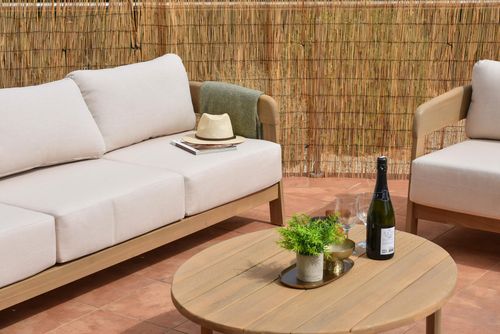 Villa Bondia Große und komfortable Villa in Jávea, Costa Blanca, Spanien, mit privatem Pool für 6 Personen. Das Haus befindet sich in einem Wohngebiet am Strand....