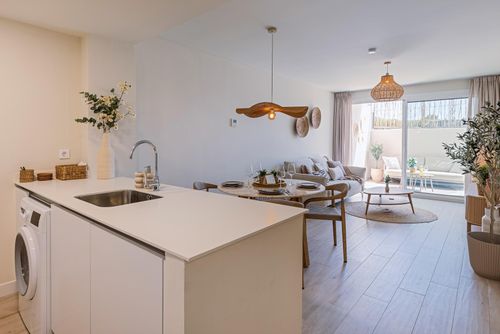 Casa Zavi Apartment in Javea, Costa Blanca, Spain with communal pool for 4 persons. The apartment is situated in an urban area....