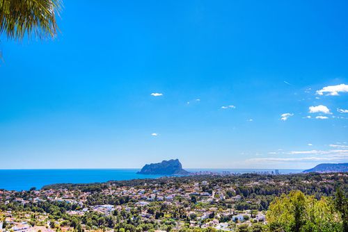 Vistalmar - fantastic sea view Rumah liburan klasik dan ceria di Benissa, Costa Blanca, Spanyol dengan kolam renang pribadi untuk 4 orang. Rumah ini terletak di area pesisir dan permukiman, 3 km dari pantai Cala Baladrar dan 4 km dari Moraira....