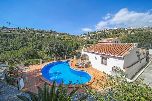 Cortijo rural con piscina privada en Frigiliana AX-17F Holiday house with private pool in Frigiliana, Costa del Sol, Spain for 6 persons. The house is situated in a rural, wooded and mountainous area and is 4 km from Nerja....