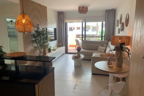 Casa de Gemelos Meraviglioso e accogliente appartamento con piscina comune a San Juan de los Terreros, Andalusia, Spagna per 3 persone. L'appartamento è situato in un complesso turistico, in un'area residenziale e montuosa vicino alla spiaggia, a pochi passi da ristoranti e bar, supermercati e un campo da tennis, e a 500 m dalla spiaggia di Playa Nardos....