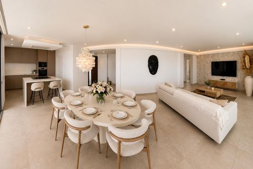 Villa Hamilton Schöne und luxuriöse Villa mit privatem Pool in Benitachell, Costa Blanca, Spanien für 8 Personen. Die Villa befindet sich in einem Wohn- und Berggebiet in Strandnähe, 2 km vom Strand CALA MORAIG und 5 km von MORAIRA entfernt....