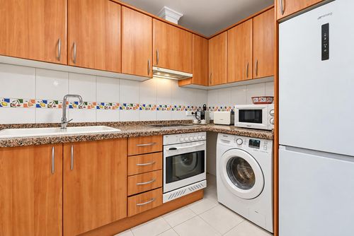 Apartment La Flori: Javea, Costa Blanca, Spain. Open kitchen