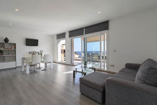 Appartement Las Gaviotas I: Javea, Costa Blanca, Spanje. Woon-eetkamer