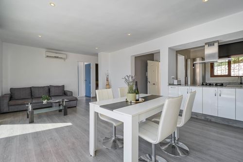 Las Gaviotas I Wonderful and nice apartment with communal pool in Jávea, Costa Blanca, Spain for 4 persons. The apartment is situated in a residential beach area....