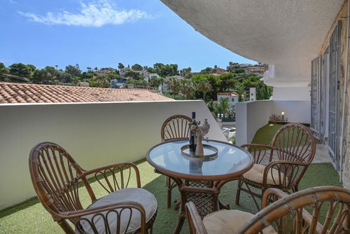 Las Gaviotas III Heerlijke en aangename studio met gemeenschappelijk zwembad in Xàbia, Costa Blanca, Spanje voor 2 personen. De studio bevindt zich in een woonwijk bij het strand....