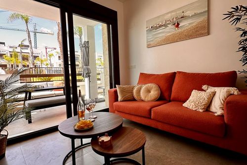 Apartment Balcones de Vivi - Casita Soleada: Los Balcones, Costa Blanca, Spain