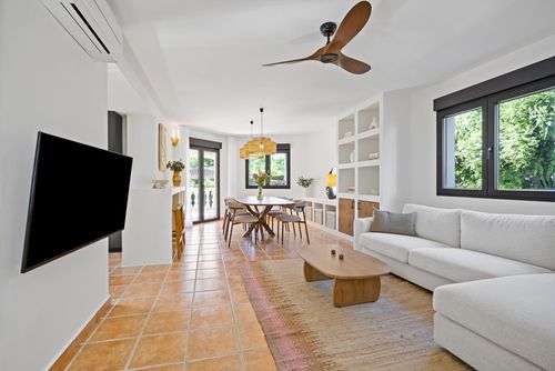 Villa Suenos - Rustige Familievilla Jávea: Javea, Costa Blanca, Spania. Stue, TV og multimedia, Første etasje og Hovedetasjen