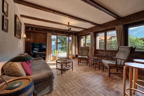 Apartment Appartement Rocailles B1: La Tzoumaz, 4 Vallees, Switzerland. Livingroom