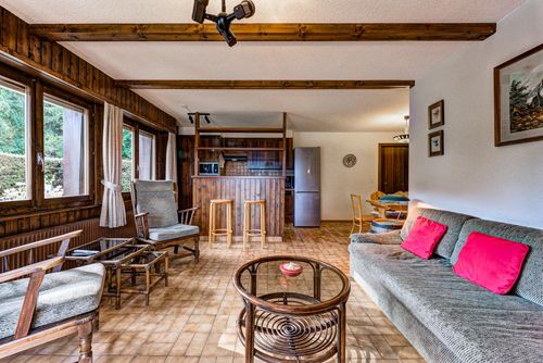 Apartment Appartement Rocailles B1: La Tzoumaz, 4 Vallees, Switzerland. Livingroom