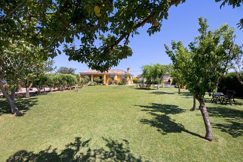 Villa Impresionante chalet con piscina CL-9C: Conil de la Frontera, Cádiz, Spain
