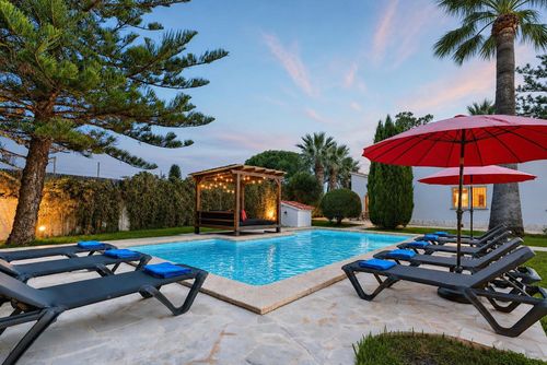 Villa Las Marinas 8: Denia, Costa Blanca, Spanien. Terrasse und Pool