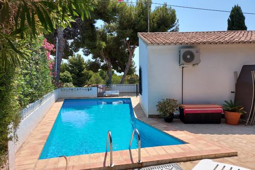 Villa 1028 Vivienda de vacaciones confortable en Benissa, Costa Blanca, España  con piscina privada para 8 personas...