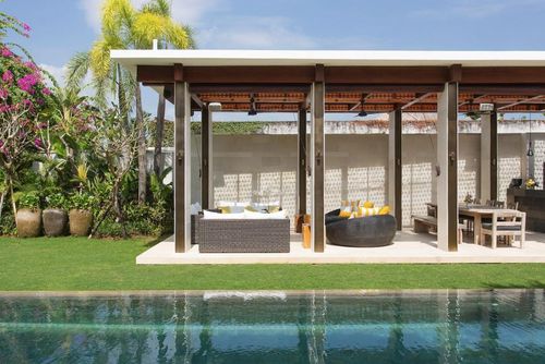 Lilibel Villa grande e de luxo  com piscina privada em Seminyak, Bali, Indonesia para 12 pessoas...